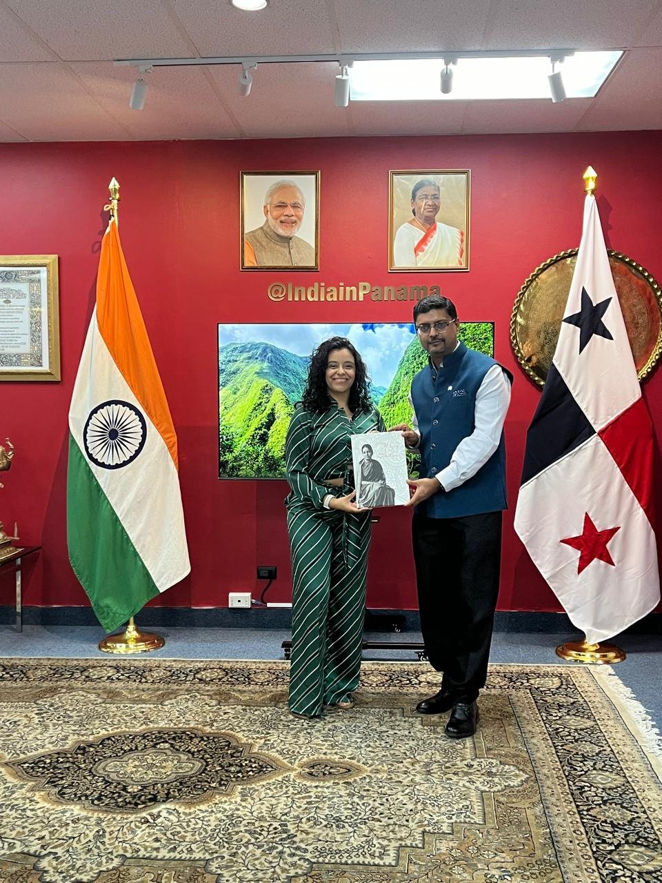 Karen Bruges en la Embajada de la India en Panamá, 2024